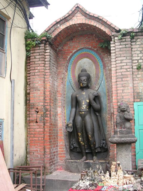 スワヤンブナート　仏像